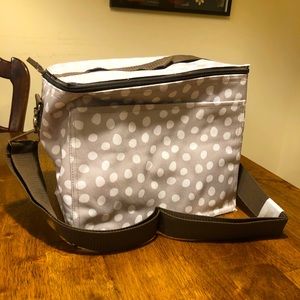 Thirty One Out N About Thermal tote NWT 11”W x 9”D